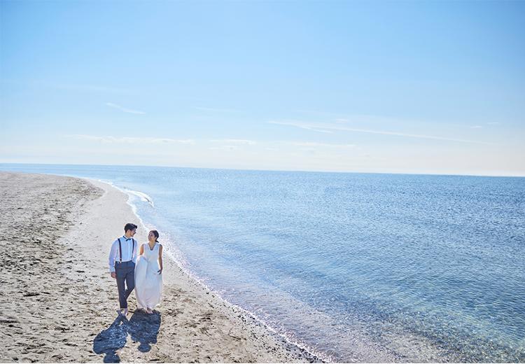 THE SURF OCEAN TERRACE（ザ・サーフ オーシャンテラス）。アクセス・ロケーション。オーシャンフロントで結婚式をしたいカップルには理想の立地