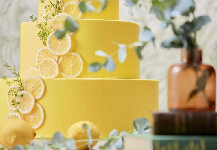 NEXT Style WEDDING OMIYA(ネクストスタイル ウェディング オオミヤ)。料理。多彩なデザインから選べる、パティシエ特製のウェディングケーキ