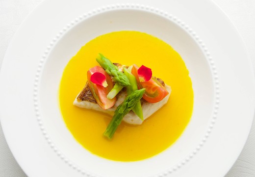 万平ホテル。料理。地元信州産や軽井沢の旬の食材を使用した料理は絶品です