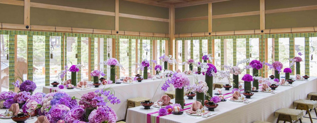善光寺 本坊 大勧進。披露宴会場。最大40名まで収容できる『茶室』。挙式会場からの距離が近く、ゲストへの負担が少なく済むこともポイントです