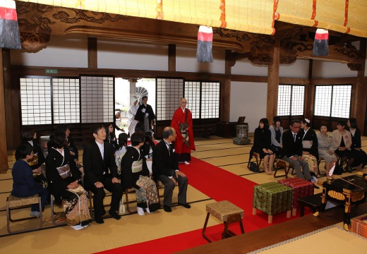 善光寺 本坊 大勧進。挙式会場。広さがあるので、親族はもちろん友人にも参列してもらえます