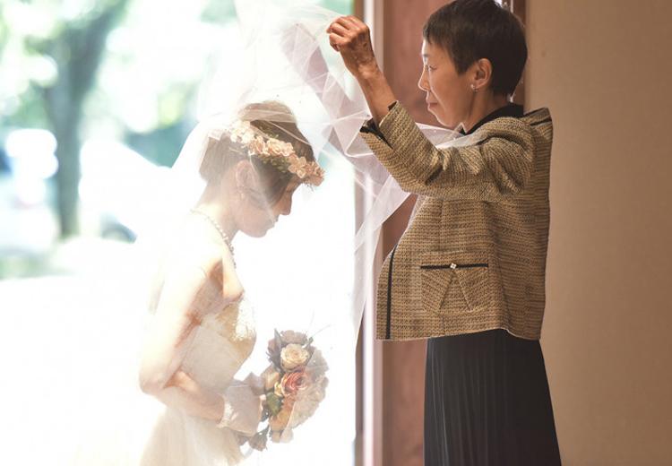 蓼科高原教会 セントブライズ。挙式会場。一つひとつのセレモニーが美しい光景に映る魅力的な空間