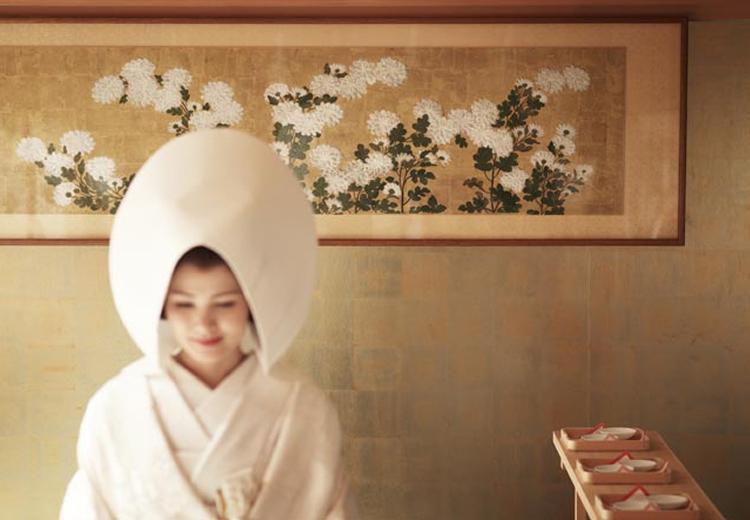 THE SAIHOKUKAN HOTEL(長野ホテル 犀北館)。挙式会場。神殿は館内にあるため移動がスムーズなのも嬉しいポイント