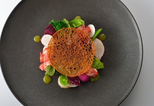 ルグラン軽井沢ホテル&リゾート。料理。器選びからシェフのこだわりを感じられる、美しい盛り付けの料理