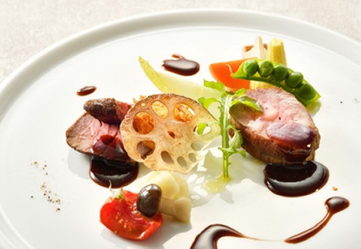 ルグラン軽井沢ホテル&リゾート。料理。ふたりの要望に合わせてオリジナルコースにも対応可能