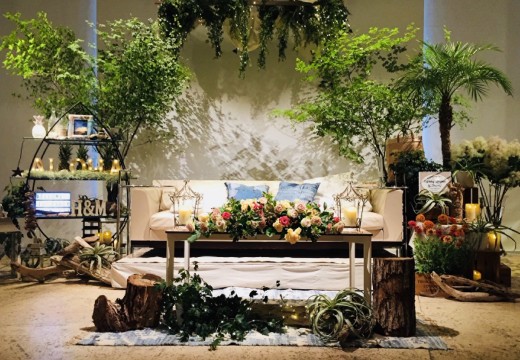 VILLA ESTERIO(ヴィラ エステリオ)。披露宴会場。開放感あふれる会場『キャステロ エウリ ディーチェ』