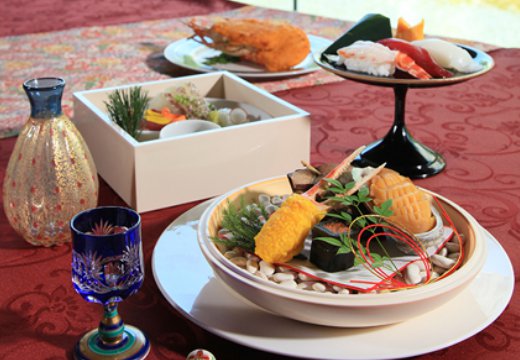 アピオ グランドステージ。料理。季節感あふれる美しい盛り付けも魅力的な日本料理