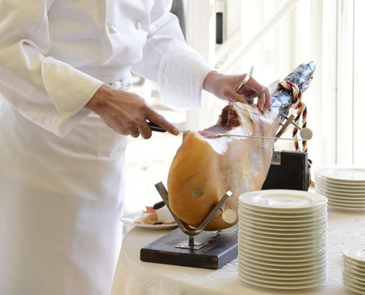 誓いの丘 イストアール。スタッフ。各分野のスタッフが一緒に結婚式を盛り上げてくれます