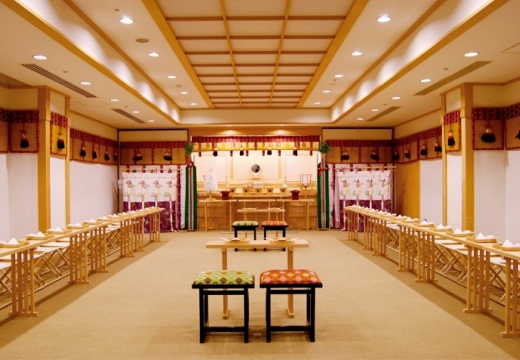 ホテルマウント富士。挙式会場。本格的な神前式を執り行える、ホテル館内の神殿
