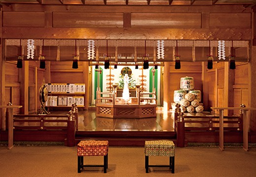 身曾岐神社。挙式会場。『火祥殿』での挙式は最大50名まで収容可能です