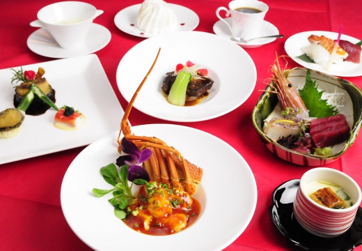 HEIDI’S FLOWER GARDEN(ハイジズフラワーガーデン)。料理。ジャンルを超えたメニューがズラリと並ぶ和洋中折衷料理