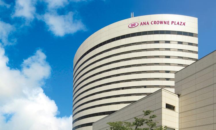 ANAクラウンプラザホテル新潟。アクセス・ロケーション。新潟駅からのアクセスが良く、宿泊も可能なのでゲスト想いのふたりに最適