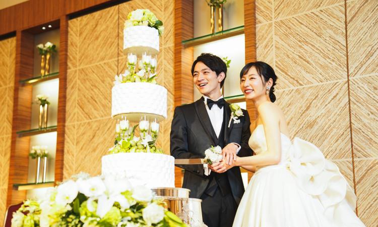 ホテルニューオータニ長岡。演出・小物。ゲストからの祝福に包まれるケーキカットをはじめ、幅広い演出が可能