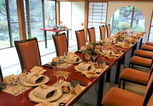 髙志の宿 髙島屋。披露宴会場。少人数におすすめの会場『瑞穂』は4名から20名まで収容可能