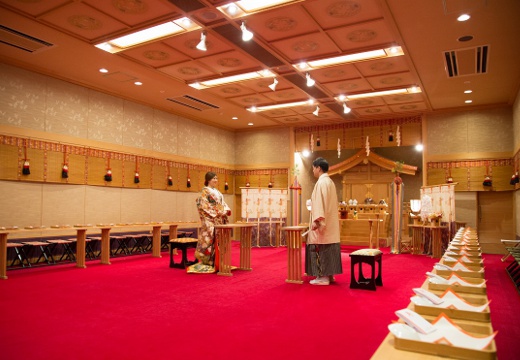 TONAMI翔凜館(砺波翔凜館)。挙式会場。60名まで収容できる『出雲殿』では厳かな神前式が実現