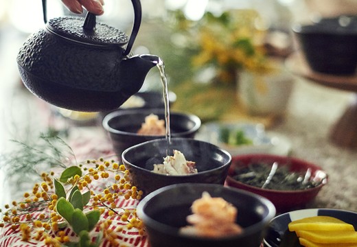 ラグナヴェール 金沢(LAGUNAVEIL KANAZAWA)。料理。オリジナル料理や珍しいお茶漬けビュッフェなども楽しめます