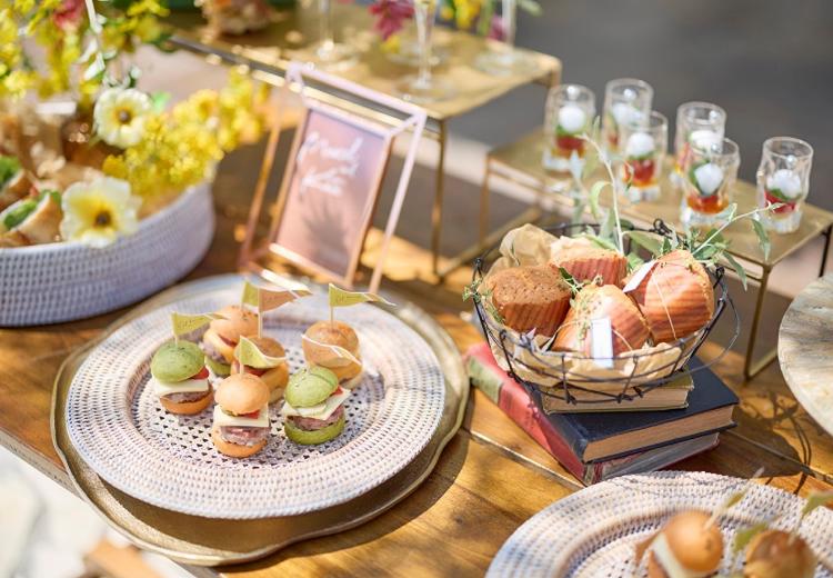 Miel Cloche(ミエルクローチェ)。料理。ゲスト皆で楽しめるビュッフェスタイルも人気です
