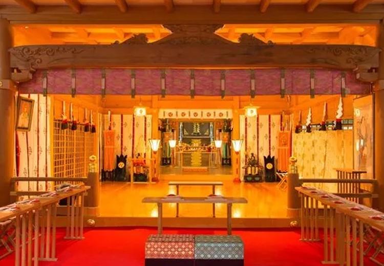 椿大神社。挙式会場。夫婦円満・縁結びなどの御利益がある天之鈿女命が祀られています