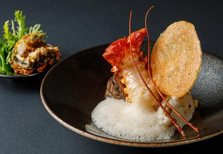 NIPPONIA HOTEL 伊賀上野 城下町(ニッポニアホテル 伊賀上野 城下町)。料理。伊賀の食材をフレンチの技法で調理した、枠にとらわれない料理