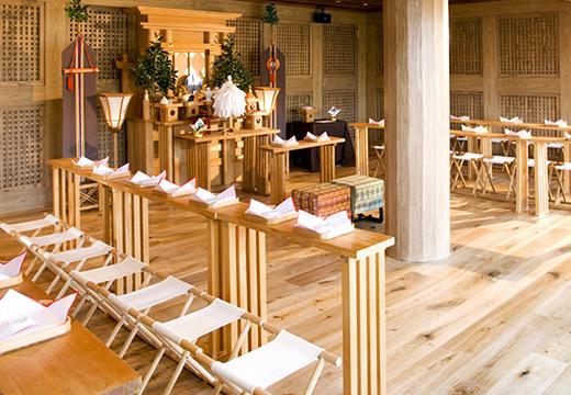 EXEX GARDEN(エグゼクス ガーデン)。挙式会場。式を取り仕切るのは『長良天神神社』の宮司です