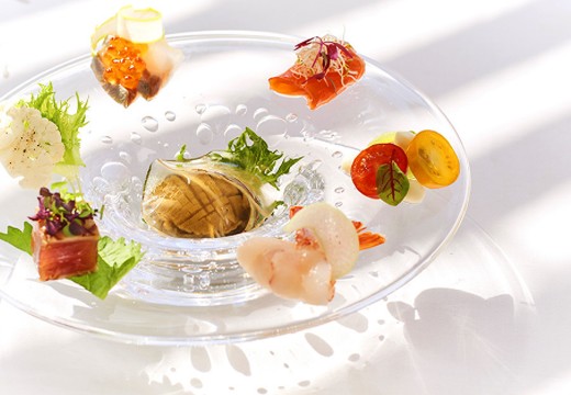 Rouge Ardent(ルージュアルダン)。料理。四季折々の食材を贅沢に使用した風味豊かなフレンチ