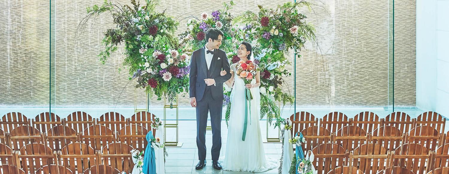 AMANDAN TERRACE(アマンダンテラス)。挙式会場。教会式・人前式・神前式に対応する独立型チャペル。最大120名まで収容できる広さも魅力的です