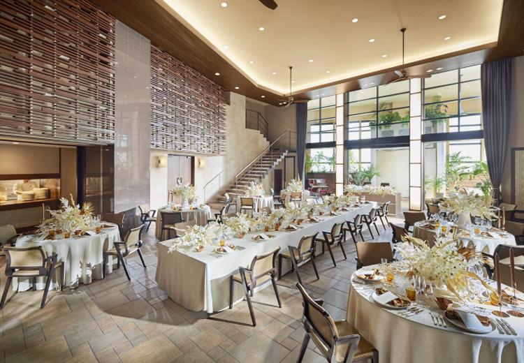 アルカンシエル luxe mariage 名古屋(アルカンシエル リュクス マリアージュ 名古屋)。披露宴会場。やすらぎと落ち着きのある心地よいリラックス空間です