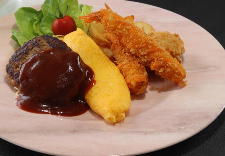 三河湾リゾートリンクス迎賓館。料理。プレートランチも用意可能。子どものゲストに好評です