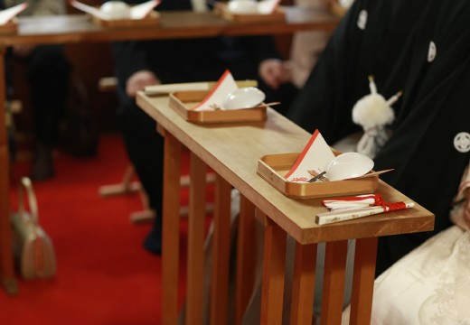 花の宴(hana no utage)。挙式会場。近隣の神社での神前式も紹介、送迎バスの手配も可能です