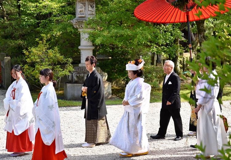 フェリシアコート。挙式会場。提携神社での日本古来の厳かな神前式も可能です