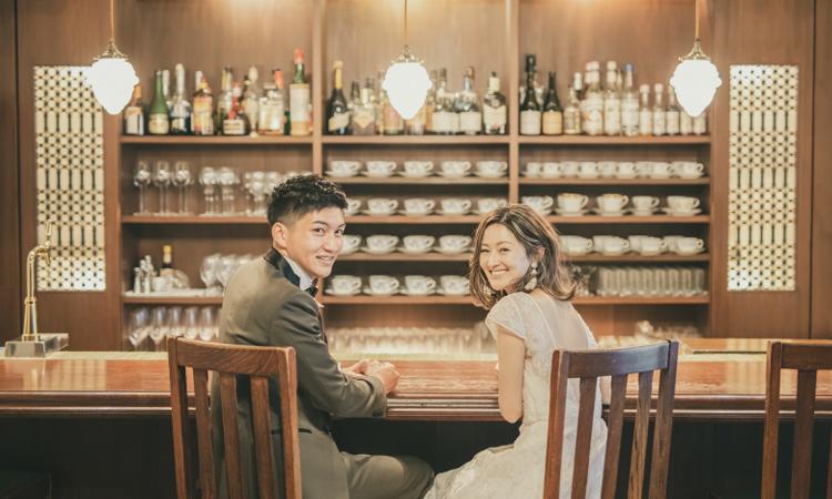 旧春田邸 デュボネ。演出・小物。式場内で行うロケーション撮影は、結婚式の記念に写真を残したいふたりに最適です