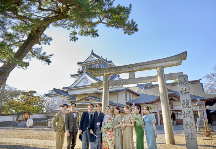アンティアコート岡崎。挙式会場。近隣の神社で本格的な神前式を執り行うことも可能です