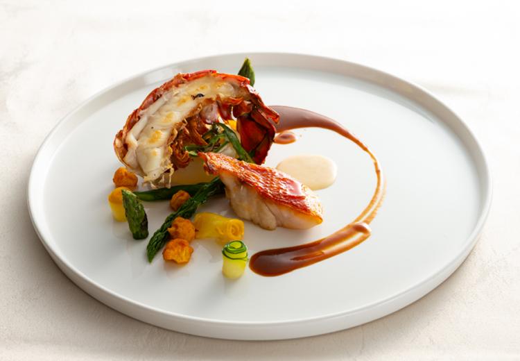 NEST by THE SEA(ネスト バイ ザ シー)。料理。新鮮で美味しく、安心して口にできる食材を厳選しています