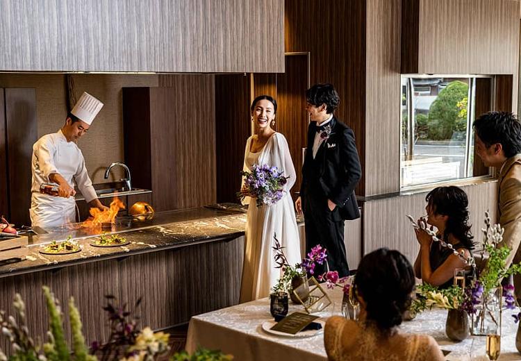 MIRAIE Wedding（ミライエ ウエディング）。料理。『The guest Room』にはオープンキッチンを完備