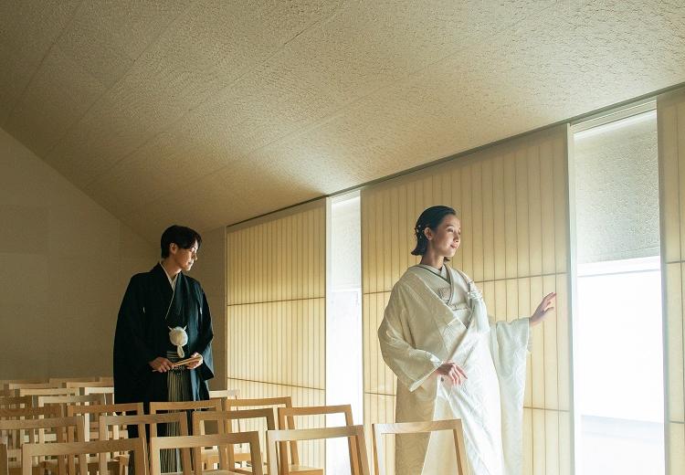 MIRAIE Wedding（ミライエ ウエディング）。挙式会場。和紙と木の融合が生み出す伝統美に彩られた空間でのひととき