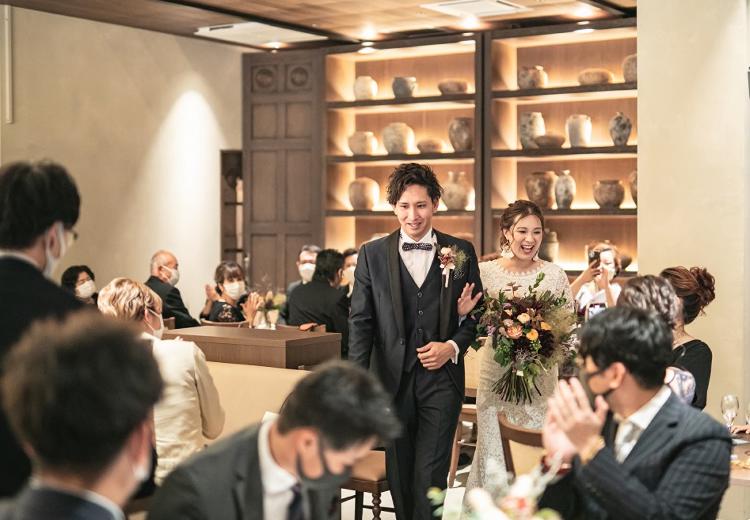 GRIGLIA Pagina(グリリア パージナ)。披露宴会場。ゲストの存在をより近くに感じられる絶妙な距離感も特徴的