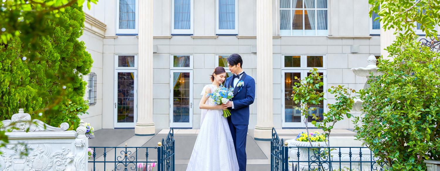 アンジェリカ ノートルダム(FIVESTAR WEDDING)。アクセス・ロケーション。敷地内はヨーロッパの街並みをイメージ。フォトスポットも多く、外国映画を思わせるロケーションが人気です