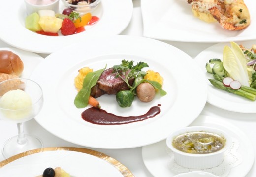 アンジュ・デ・ラヴィ。料理。旬の素材を用いて、誰もが笑顔になるような料理を仕上げます