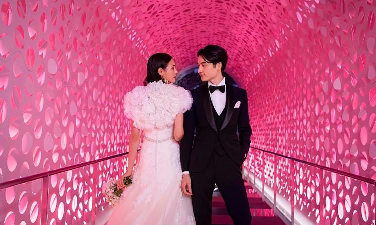 W大阪。演出・小物。ホテルエントランスの『ARRIVAL TUNNEL』は絶好の撮影スポット