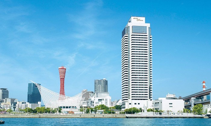 ホテルオークラ神戸。アクセス・ロケーション。港町神戸のランドマークである『神戸ポートタワー』の隣に位置しています