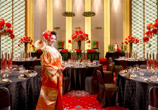 ホテルオークラ神戸。披露宴会場。日本の美で彩った『平安』は1000人まで収容可能