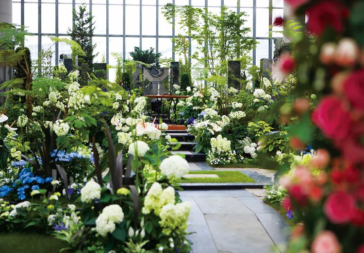 グランドニッコー淡路。挙式会場。『奇跡の星の植物館』は世界中の花や緑に囲まれた全天候型の温室
