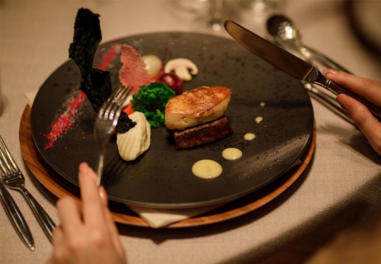 THE SEASONS LANDMARK KOBE KITANO（ザ シーズンズランドマーク 神戸北野）