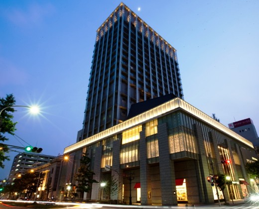 ORIENTAL HOTEL（神戸オリエンタルホテル）。アクセス・ロケーション。洋館など異国情緒あふれる建造物が多い旧居留地に位置します