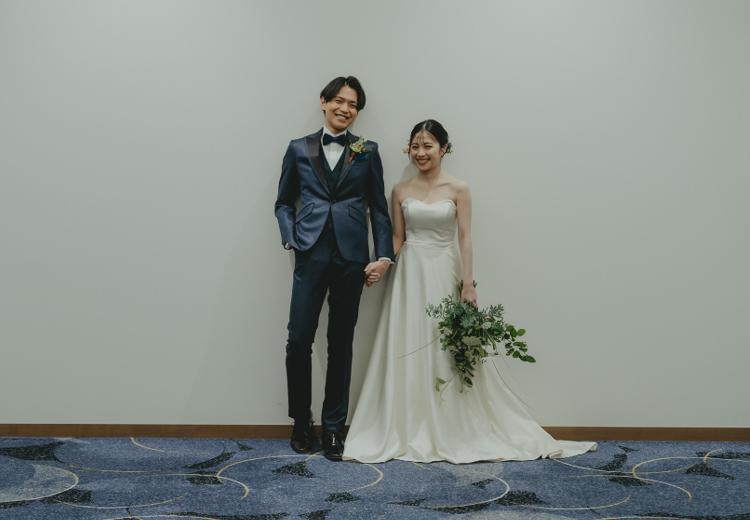 西村屋ホテル招月庭。披露宴会場。シンプルなデザインの『白陽』は、最大80名まで収容可能です