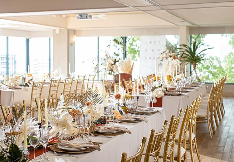 TOAST（トースト）