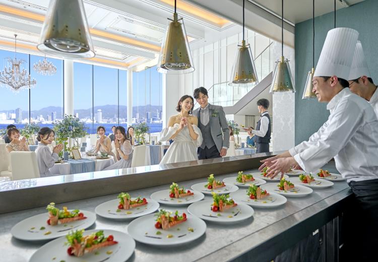 ララシャンス KOBE(ララシャンス 神戸)。ライブ感を楽しめるオープンキッチン付きのバンケット