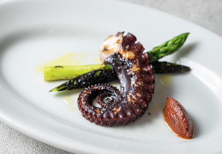 TRATTORIA amarancia（トラットリア アマランチャ）。料理。淡路島の食材を堪能できるコースはゲストにも喜ばれそう