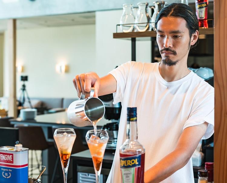 TRATTORIA amarancia（トラットリア アマランチャ）。スタッフ。スタッフはふたりやゲストを心を込めてもてなしてくれます