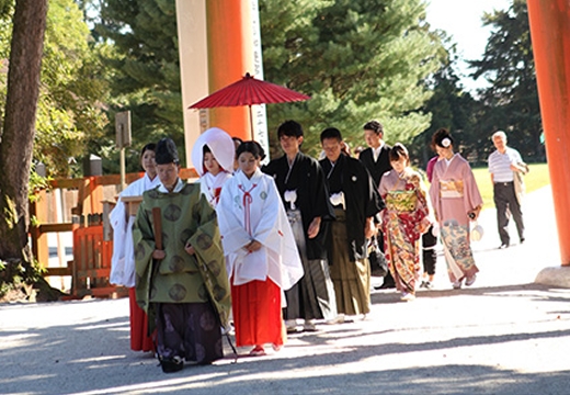 ホテル日航プリンセス京都。挙式会場。日本ならではの古式ゆかしい神前式を神社仏閣で行うことも可能